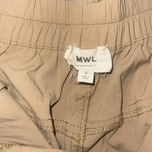Madewell Zip Front Khaki Tapered Shorts Women's Size S High Rise small - Picture 5 of 7